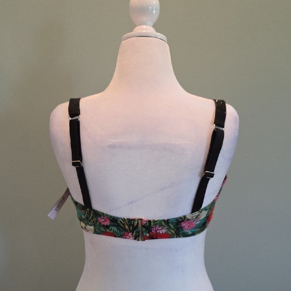 Victoria's Secret SWIM Tropical Floral Push-Up, Padded  Bikini Top 38DDD - Picture 5 of 11
